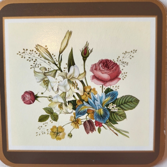 VINTAGE English Life six coasters, Made in England Floral Spray Cork Flowers - Picture 4 of 12